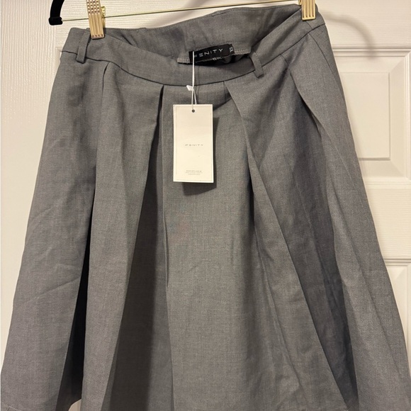Fenity Gray Women's Skirt - Picture 1 of 11